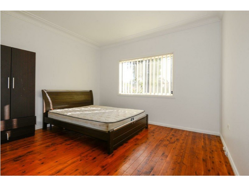 72 Paton Street, Merrylands NSW 2160