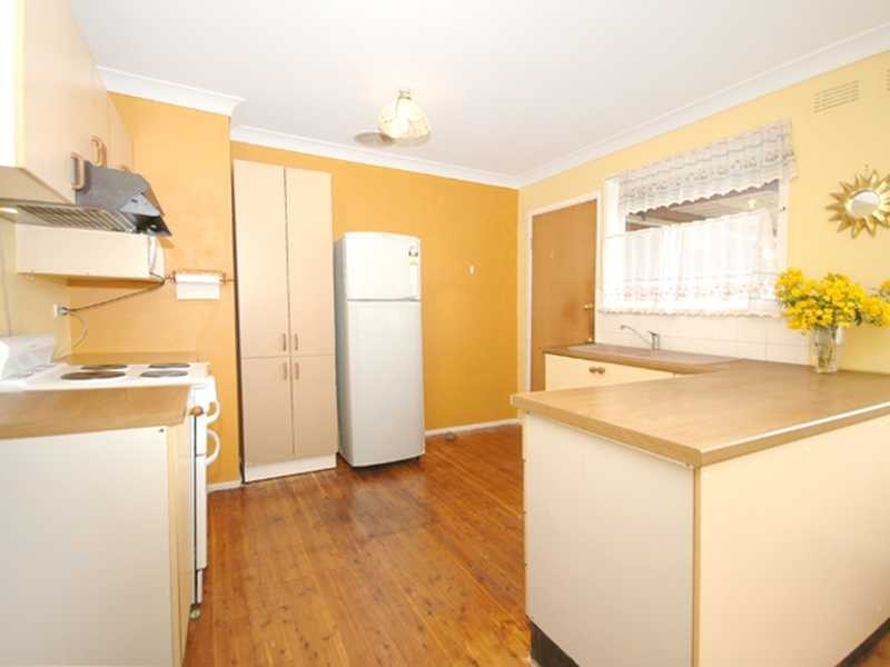 23 Benaud St, Greystanes NSW 2145