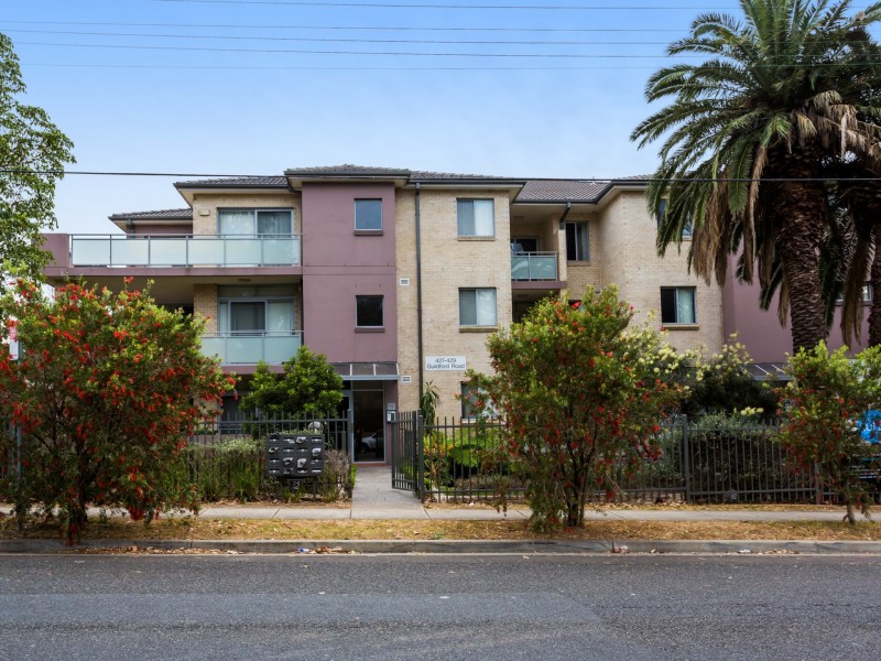 2/427-429 Guildford Road, Guildford NSW 2161