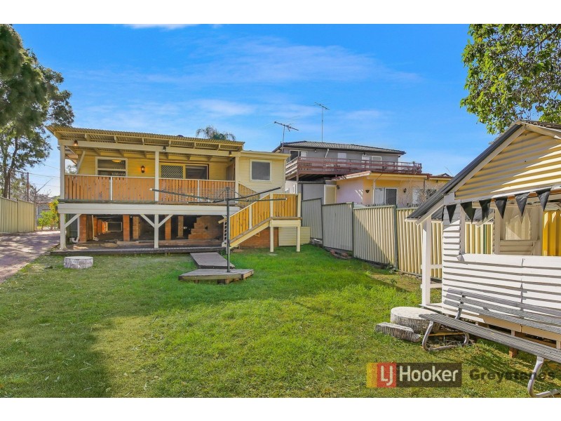 25 Pambula Crescent, Woodpark NSW 2164