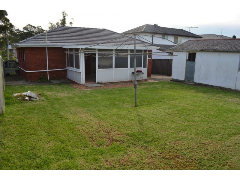 18 Victor Street, Greystanes NSW 2145