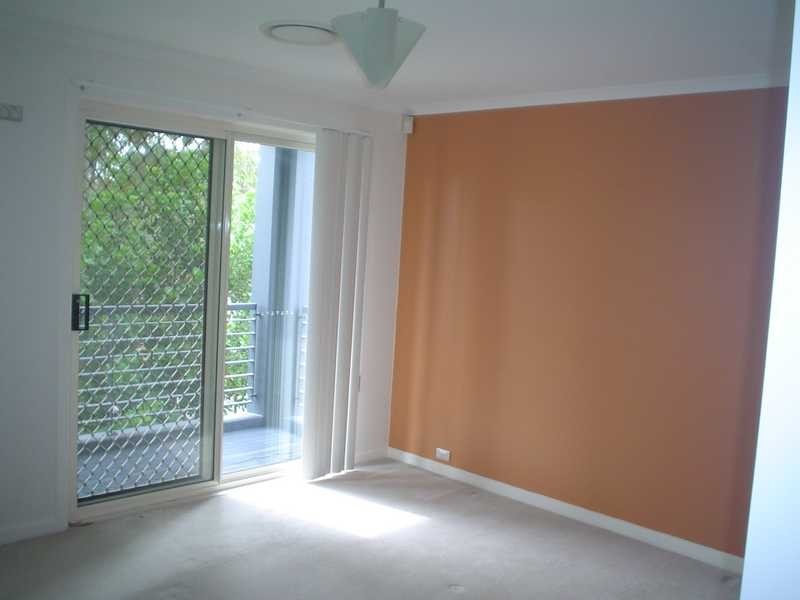 12 Comaneci St, Newington NSW 2127