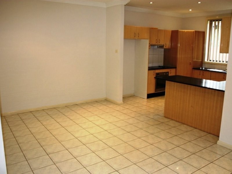 4a Carolyn Street, Greystanes NSW 2145