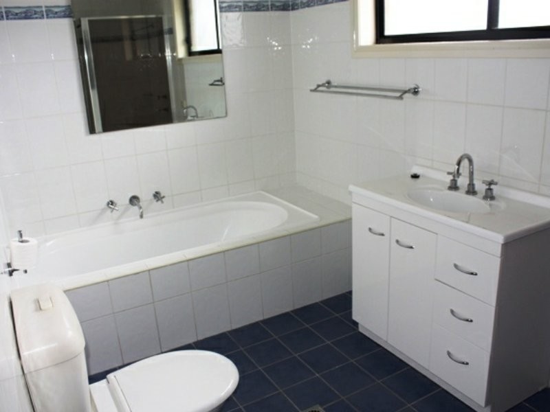 4a Carolyn Street, Greystanes NSW 2145