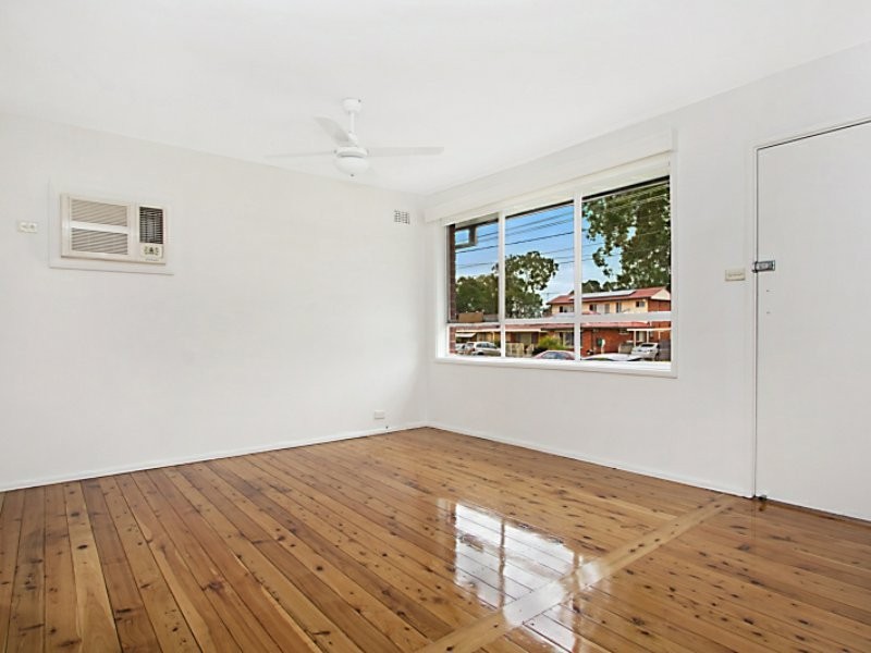 12 Carolyn Street, Greystanes NSW 2145