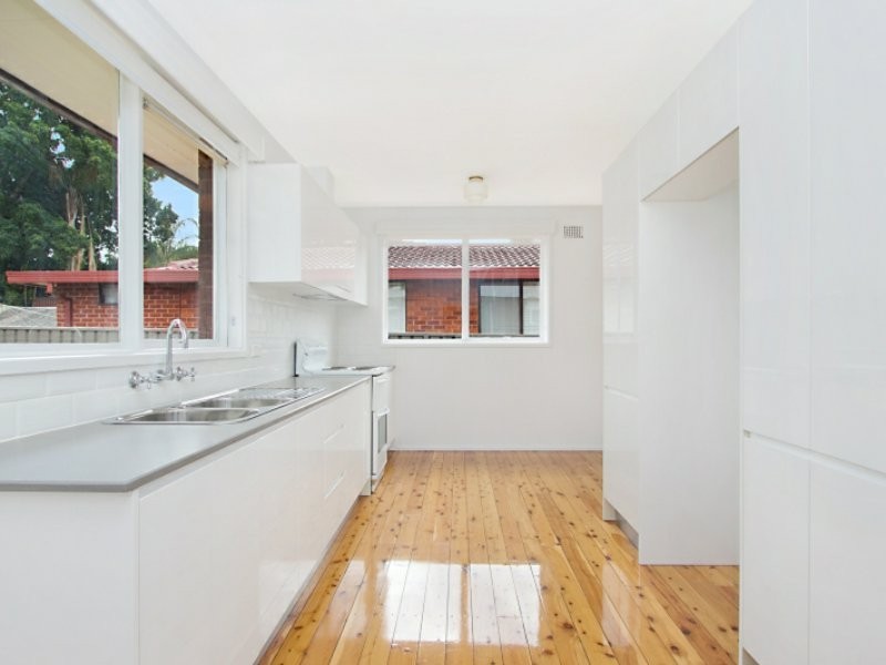 12 Carolyn Street, Greystanes NSW 2145