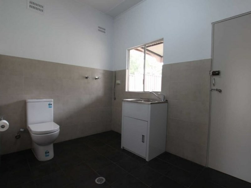 32 Grafton Street, Greystanes NSW 2145