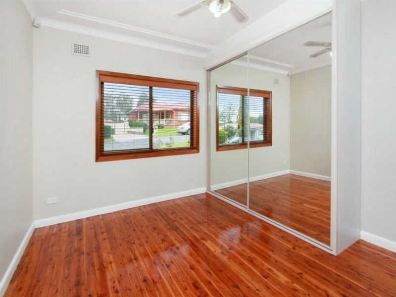 27 Craig Street, Blacktown NSW 2148