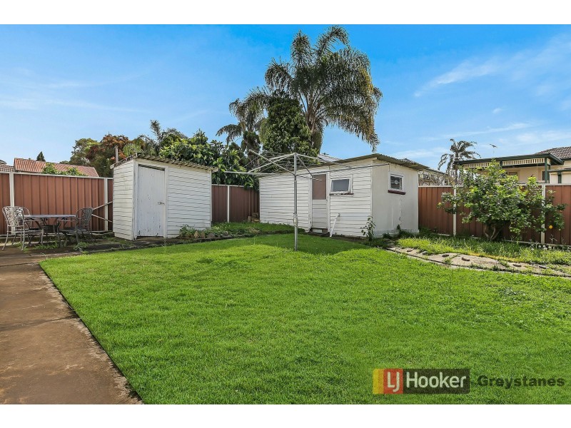 26 Targo Road, Girraween NSW 2145