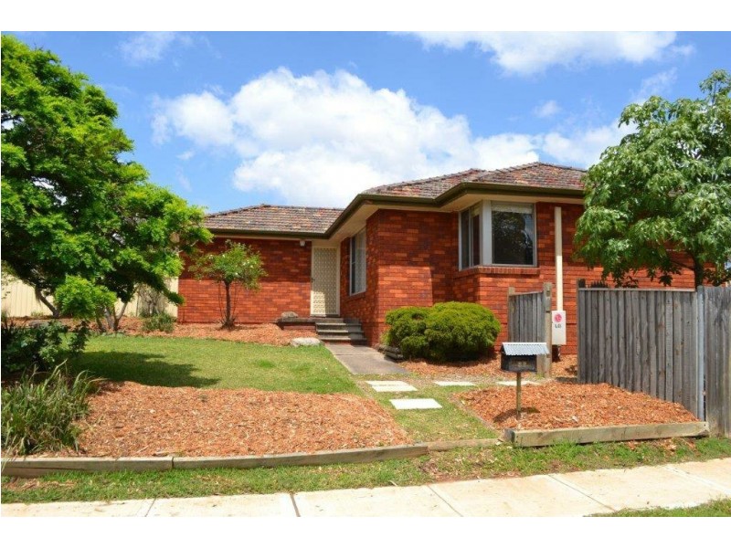 62 Dennis Street, Greystanes NSW 2145