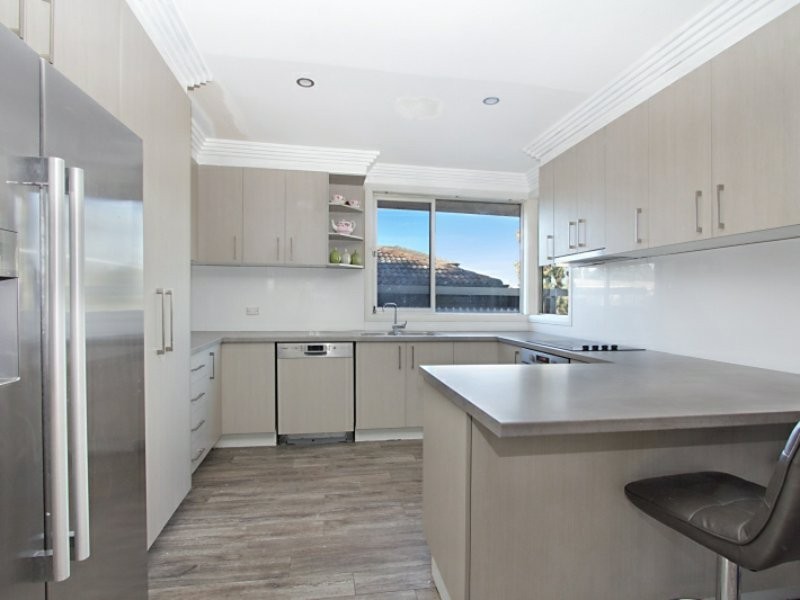 39 Dahlia Street, Greystanes NSW 2145