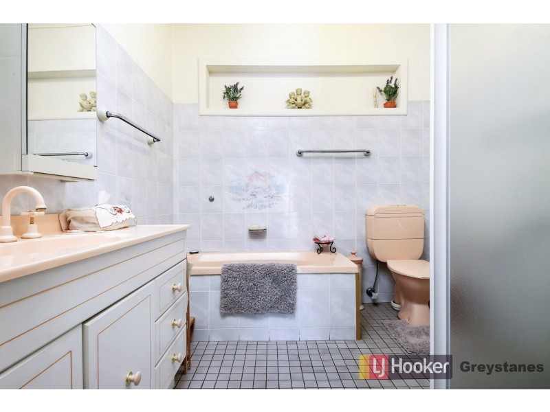 154 Smith Street, Pendle Hill NSW 2145