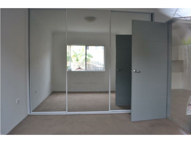 6/93 Sherwood Road, Merrylands NSW 2160