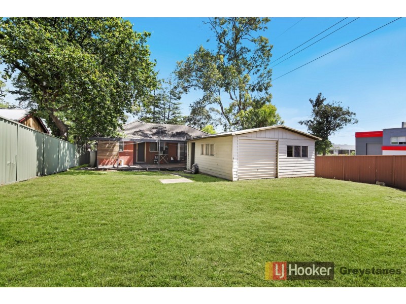 27 Burra Street, Pendle Hill NSW 2145