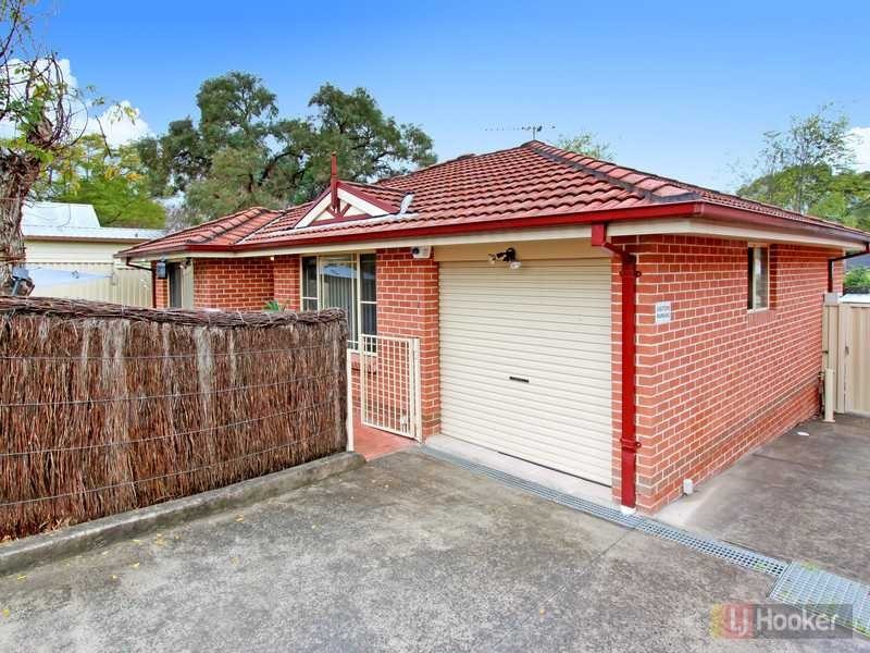 2/8 Byron Rd, Guildford NSW 2161