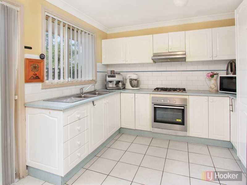 2/8 Byron Rd, Guildford NSW 2161