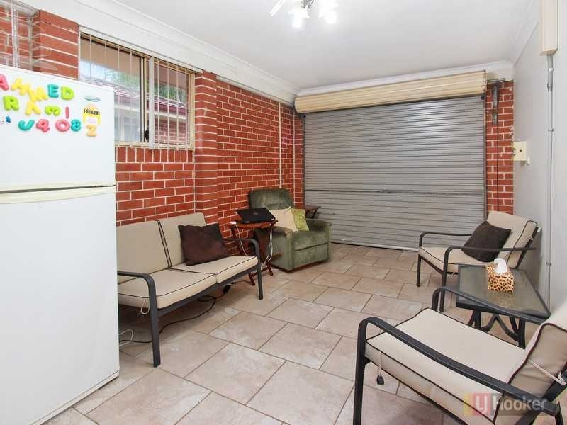2/8 Byron Rd, Guildford NSW 2161