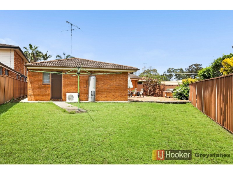 6 Brampton Place, Greystanes NSW 2145
