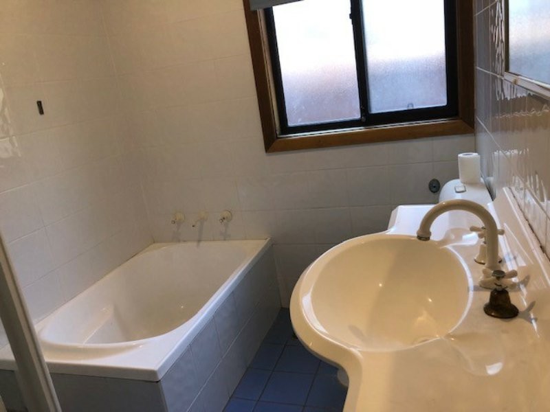 130 Ringrose Avenue, Greystanes NSW 2145