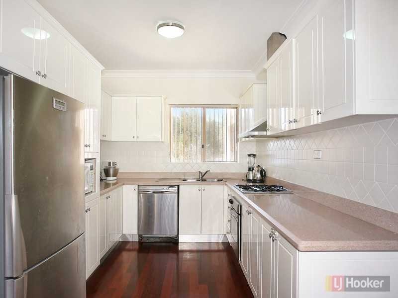 129 Ringrose Ave, Greystanes NSW 2145