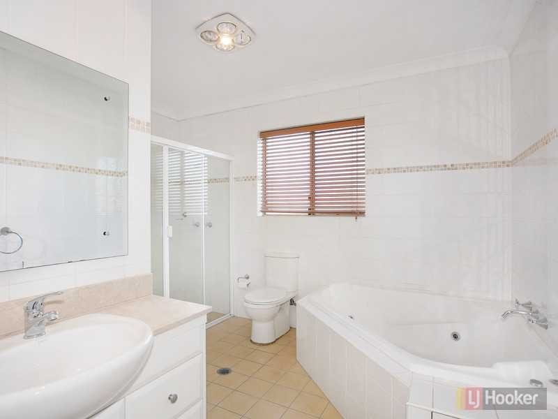 129 Ringrose Ave, Greystanes NSW 2145