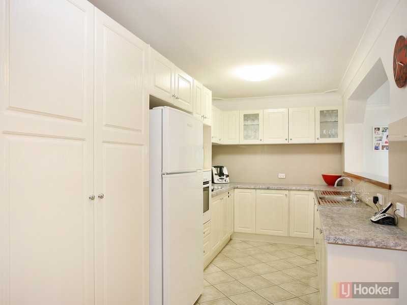 11 Munro St, Greystanes NSW 2145