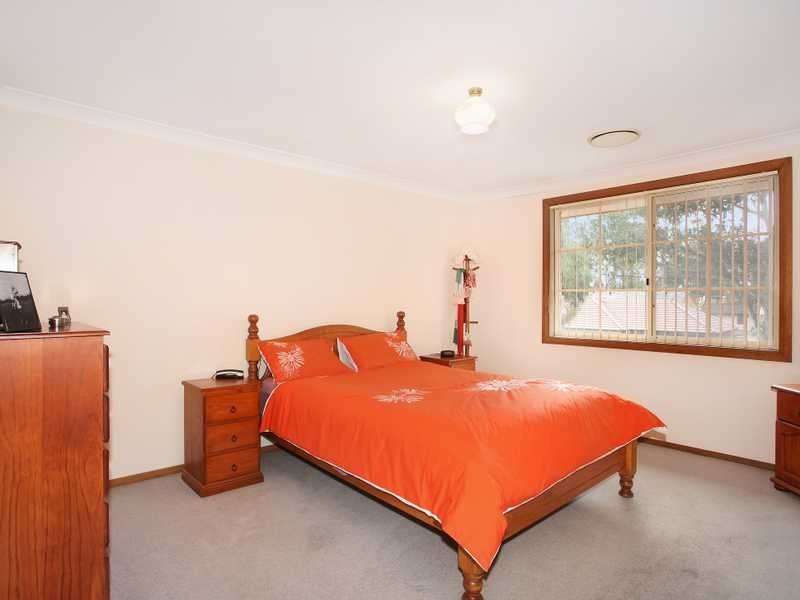 18 Royce St, Greystanes NSW 2145