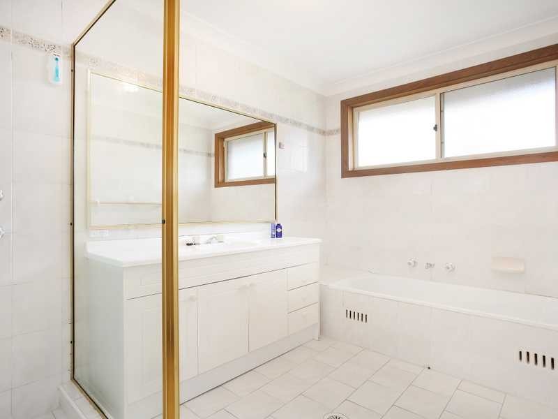 18 Royce St, Greystanes NSW 2145