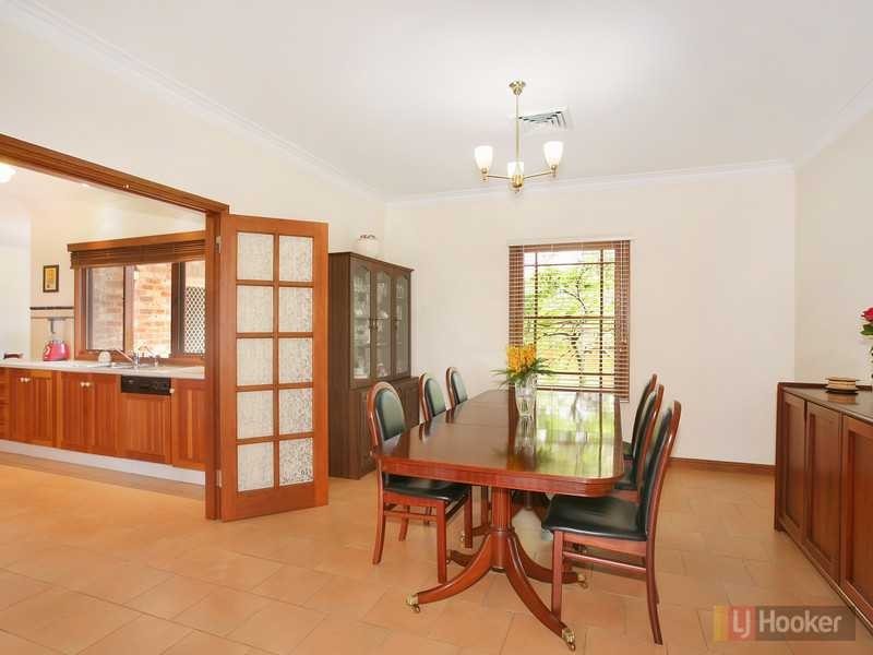 25 Darmenia Ave, Greystanes NSW 2145