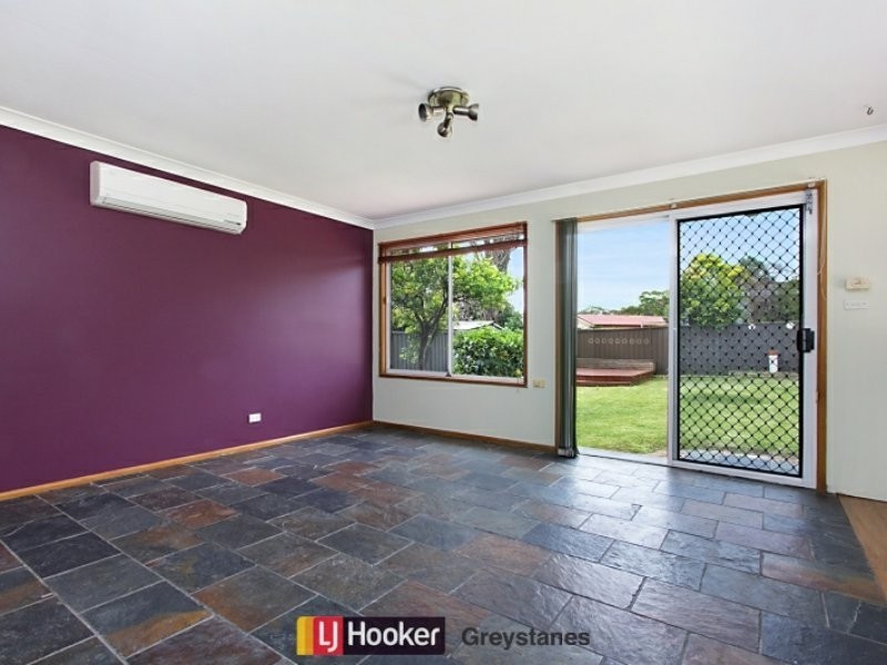 32 Gardenia Parade, Greystanes NSW 2145