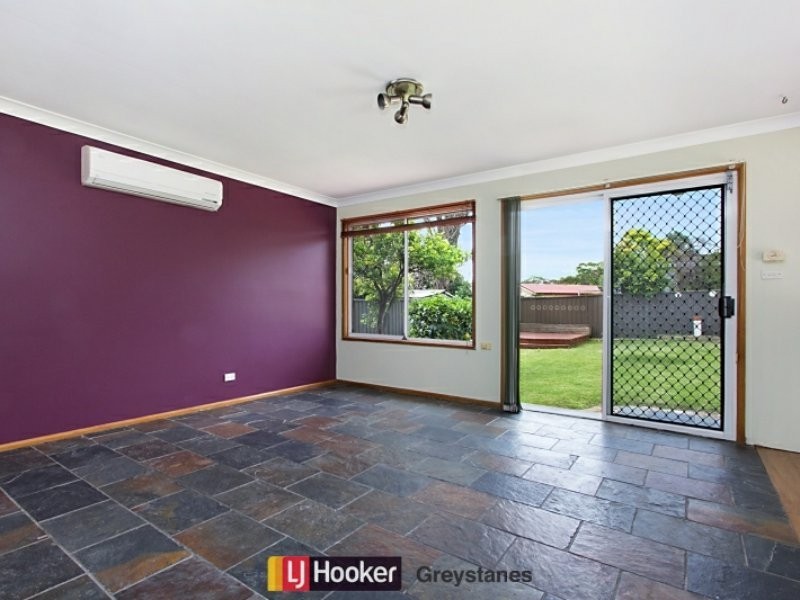 32 Gardenia Parade, Greystanes NSW 2145