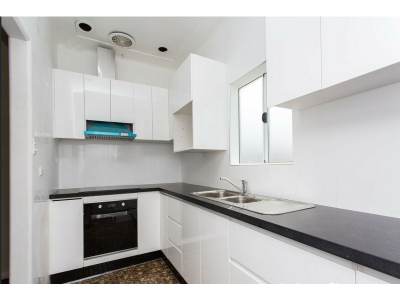 11 Hunt Street, Guildford West NSW 2161