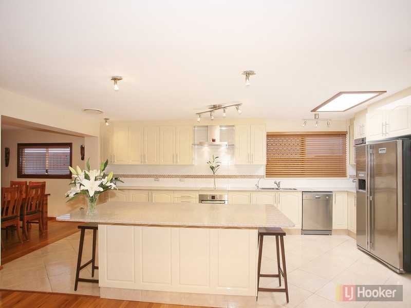 4 Hoad Pl, Greystanes NSW 2145