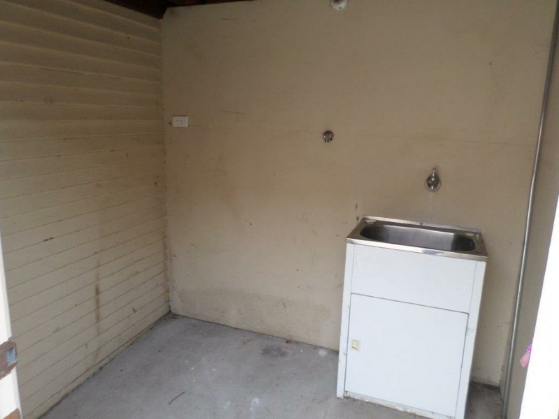 2/11 Franklin Street, Mays Hill NSW 2145