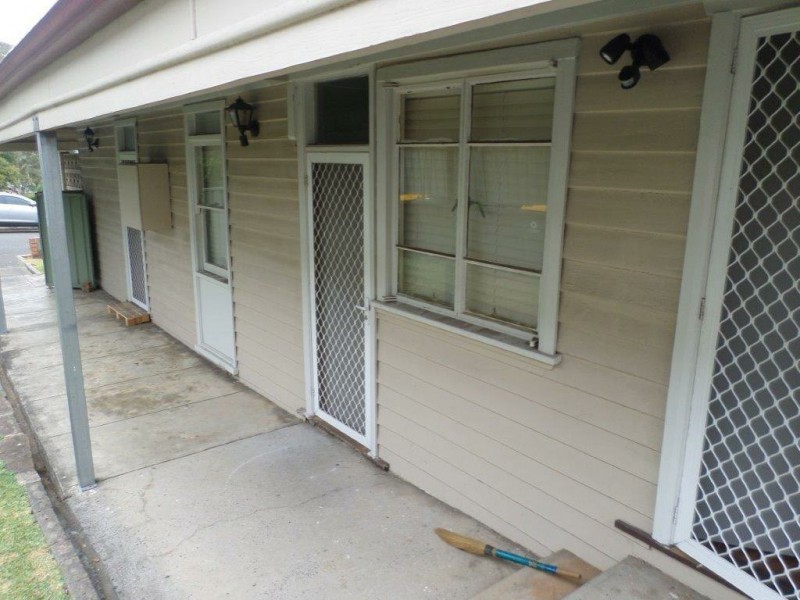 2/11 Franklin Street, Mays Hill NSW 2145