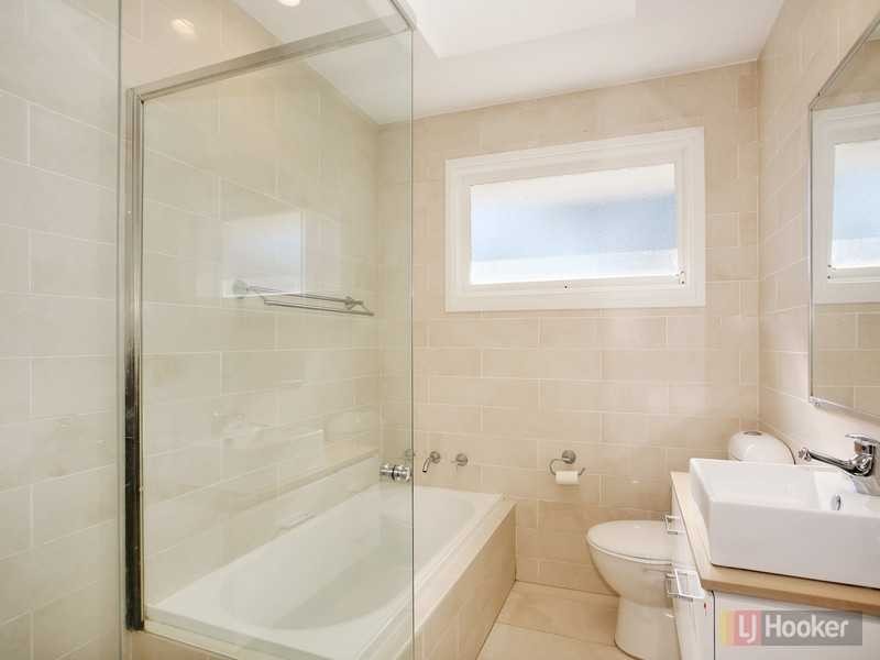 98 Runyon Ave, Greystanes NSW 2145