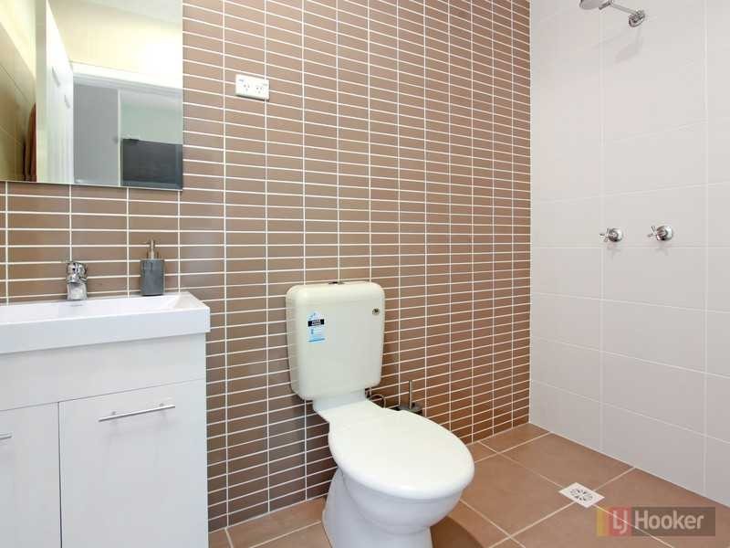 17 Gipps Rd, Greystanes NSW 2145