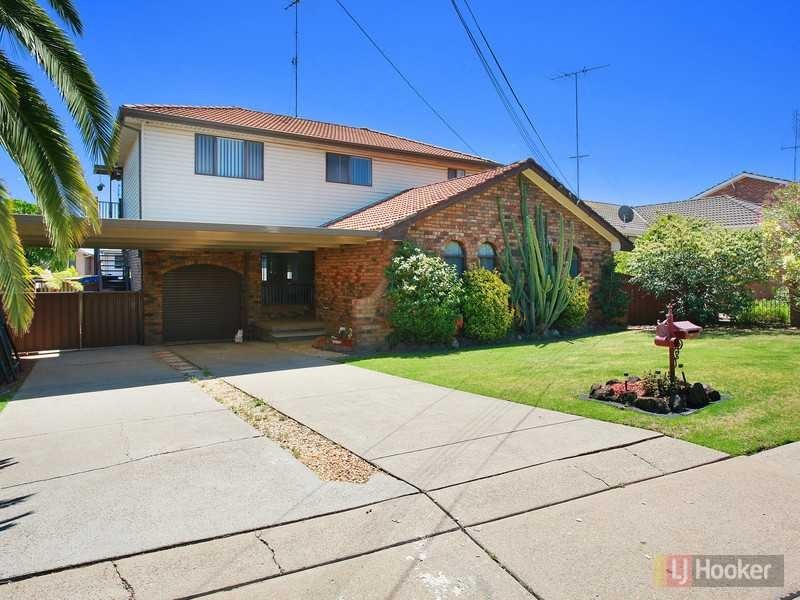 52 Casino Rd, Greystanes NSW 2145