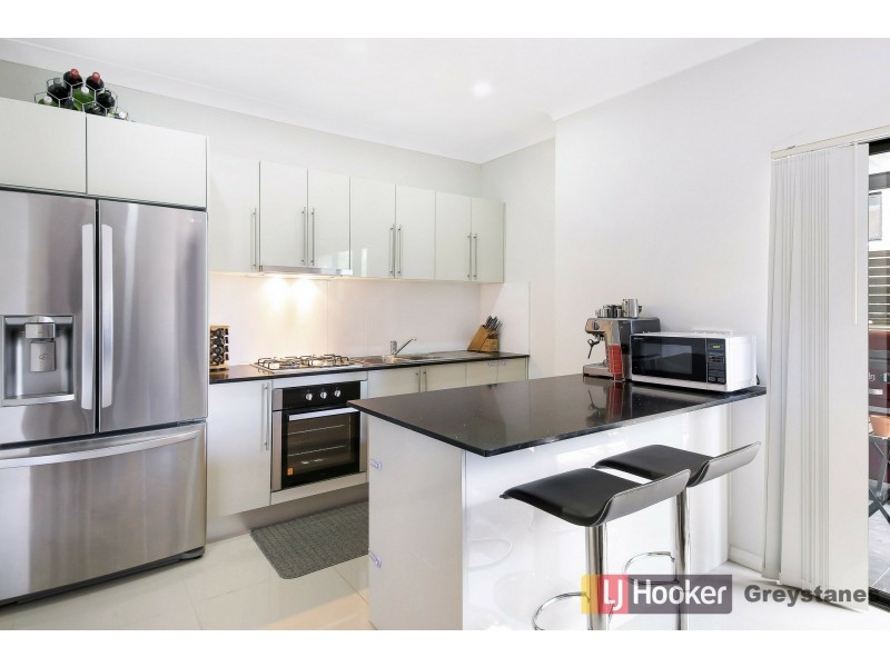 2/61 Irrigation Road, South Wentworthville NSW 2145