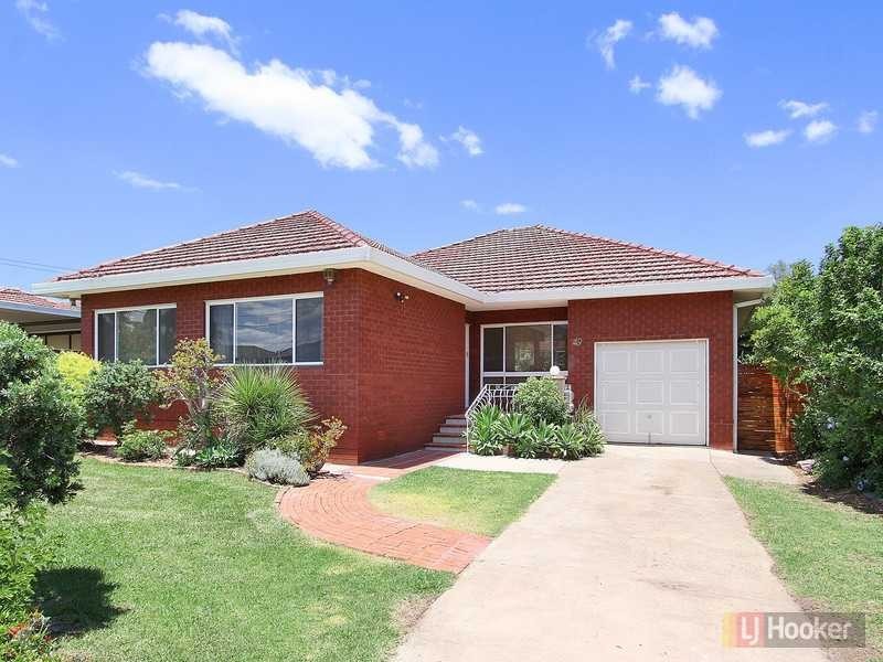 49 Ian Street, Greystanes NSW 2145
