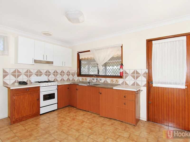 25 Gerald St, Greystanes NSW 2145