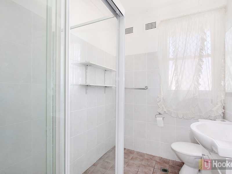 25 Gerald St, Greystanes NSW 2145