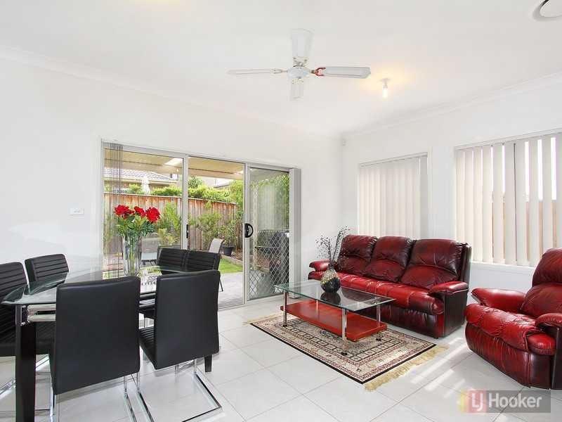 10 Nicholls Way, Pemulwuy NSW 2145