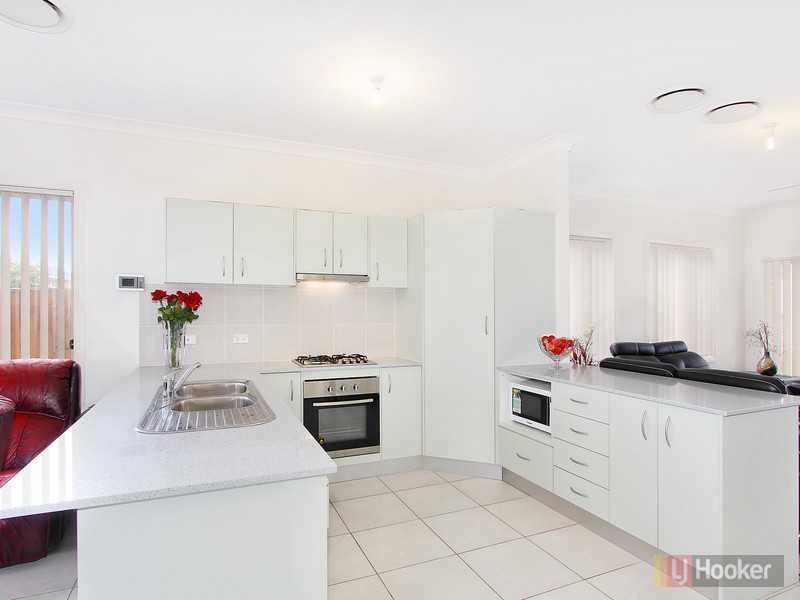 10 Nicholls Way, Pemulwuy NSW 2145