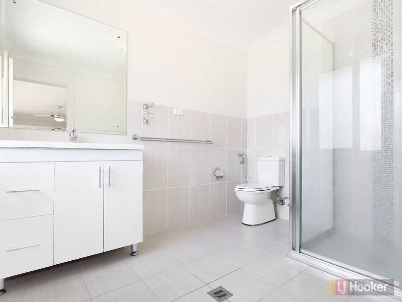 10 Nicholls Way, Pemulwuy NSW 2145