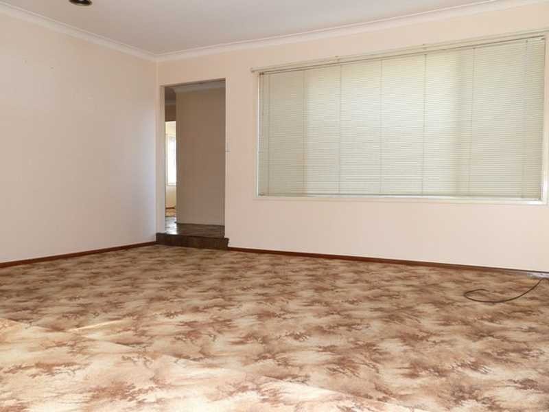 68 Gardenia Pde, Greystanes NSW 2145