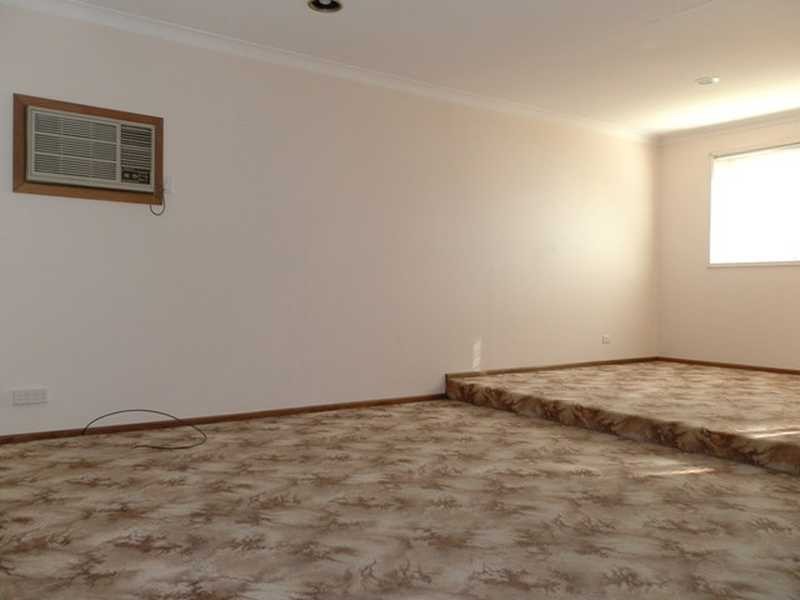 68 Gardenia Pde, Greystanes NSW 2145