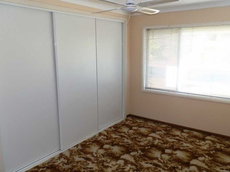 68 Gardenia Pde, Greystanes NSW 2145