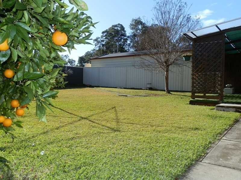 68 Gardenia Pde, Greystanes NSW 2145
