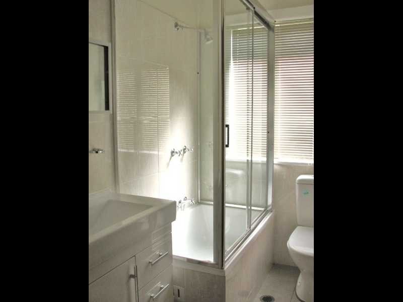 104 Centenary Rd, South Wentworthville NSW 2145